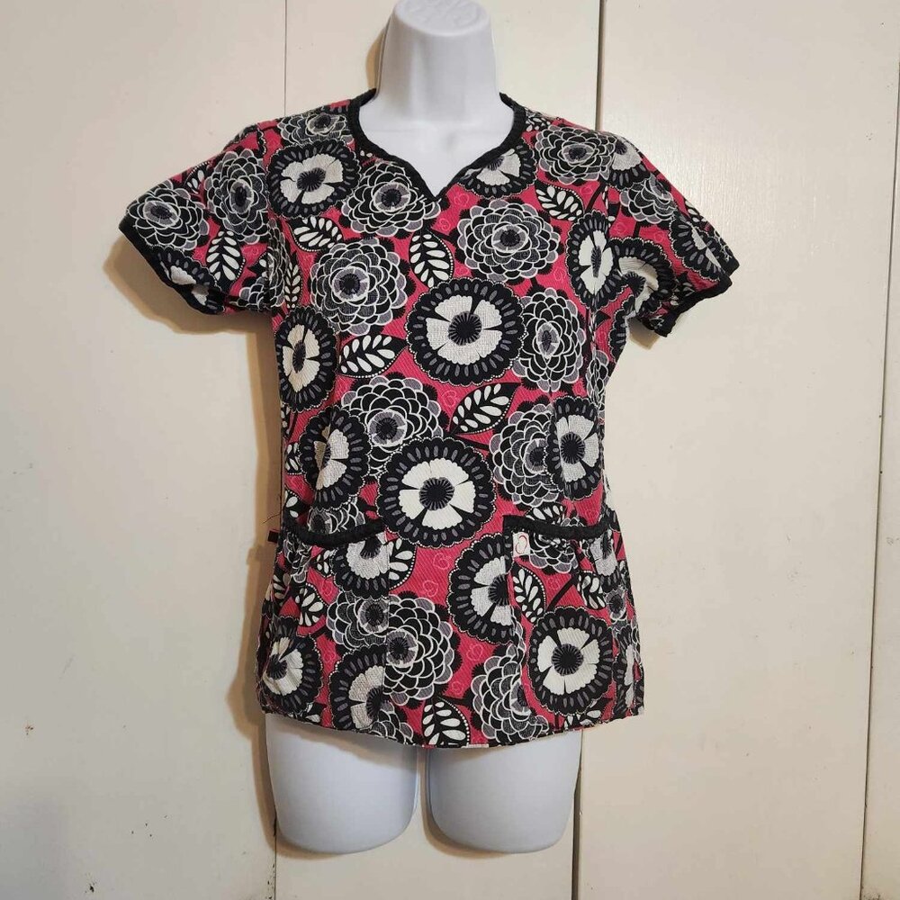 Women's S Life is Peachy Black Pink White Textured Flowers Scrub Top - 2 pockets